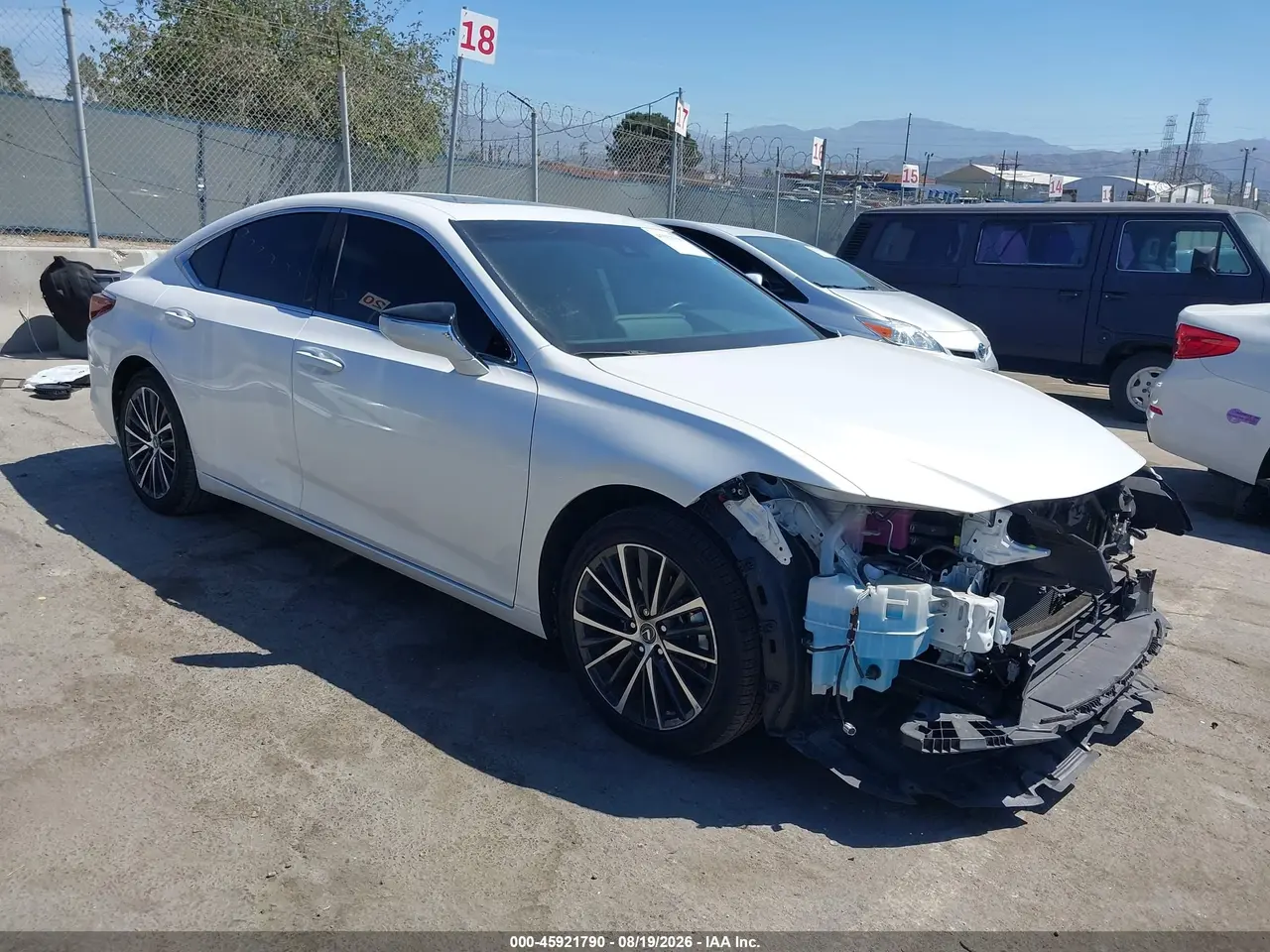 Lexus Es 300H 2024