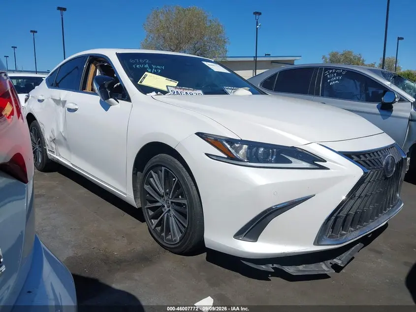 Lexus Es 300H 2022