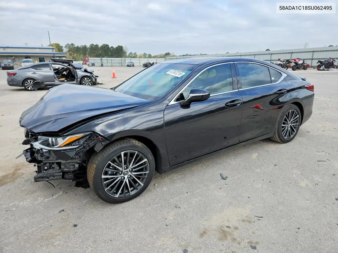 Lexus Es 300H Base 2025