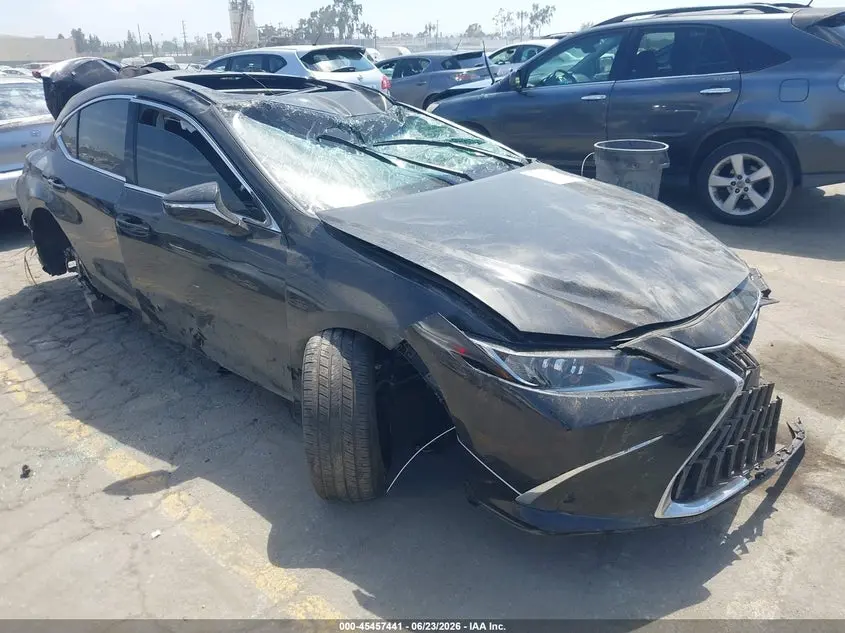 Lexus Es 300H 2024