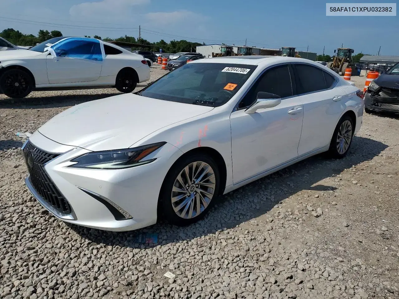 Lexus Es 300H Ultra Luxury 2023
