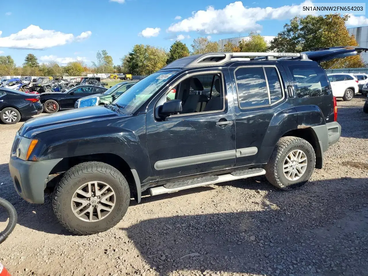 Nissan Xterra S 2015