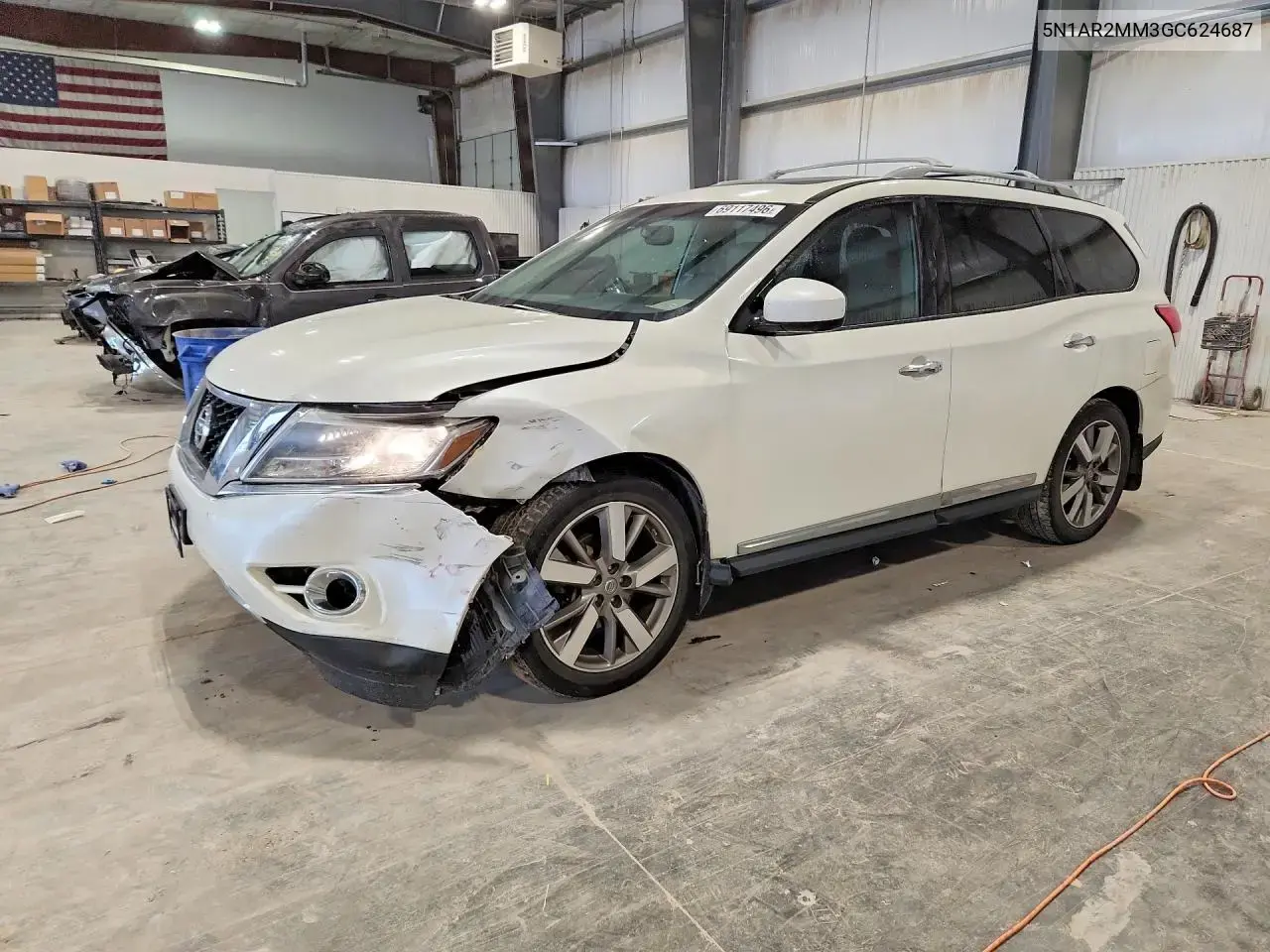 Nissan Pathfinder Platinum 2016