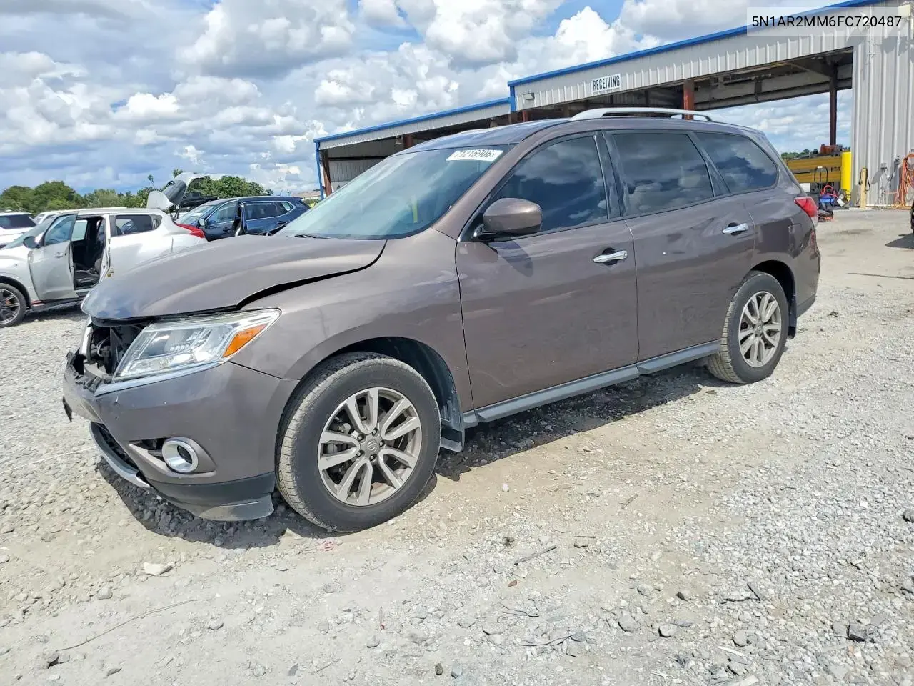 Nissan Pathfinder Sv 2015