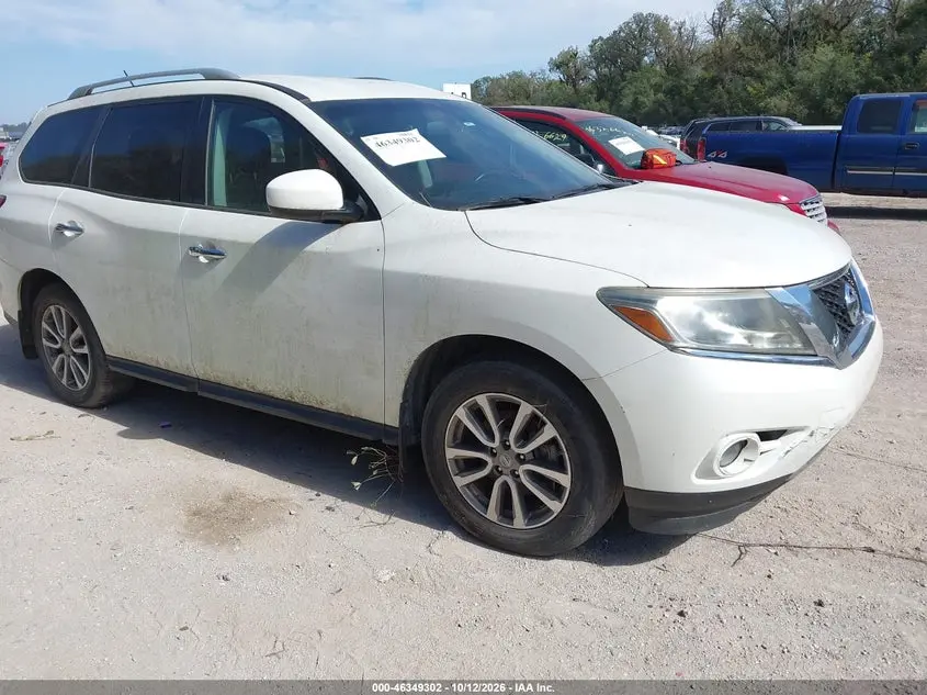 Nissan Pathfinder Sv 2015