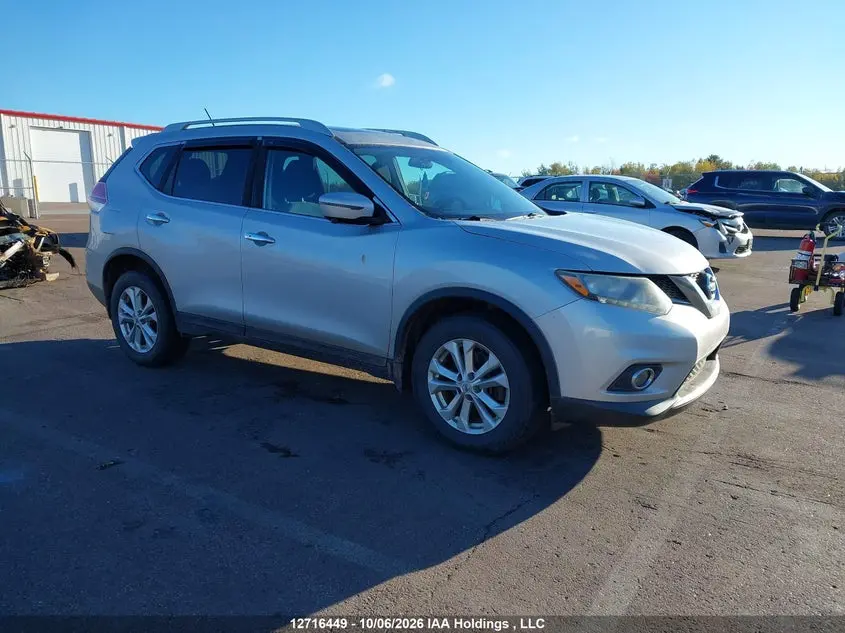 Nissan Rogue S/Sl Premium/Sv 2016