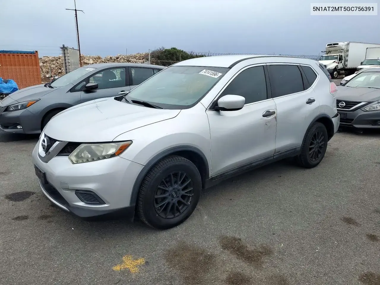 Nissan Rogue S 2016