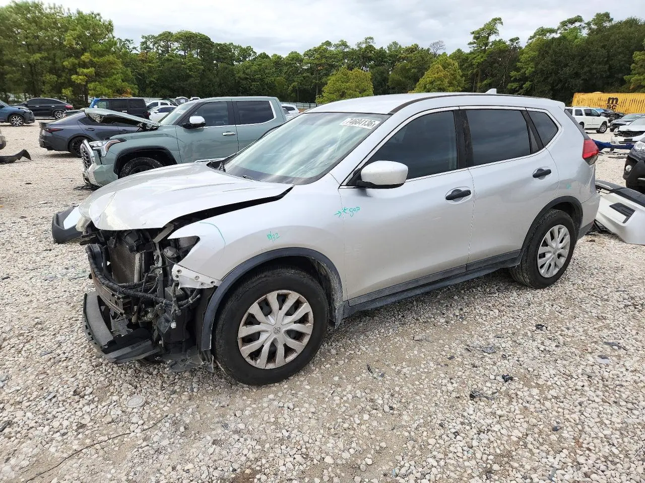 Nissan Rogue S 2017