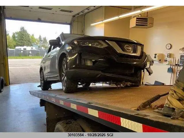 Nissan Rogue Sv/Sl 2017