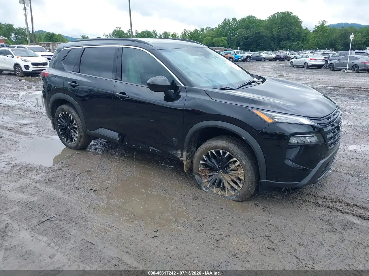Nissan Rogue Dark Armor 2026