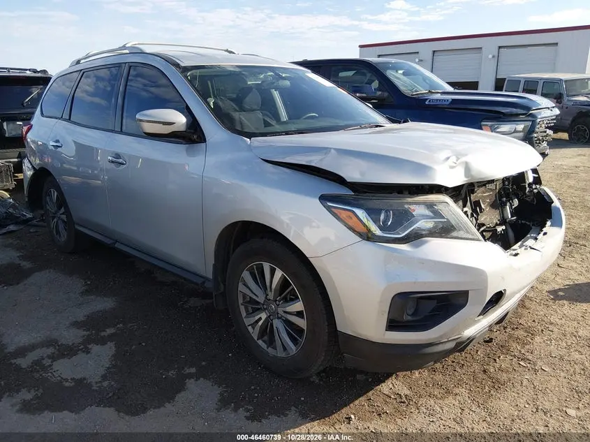 Nissan Pathfinder S 2Wd 2020
