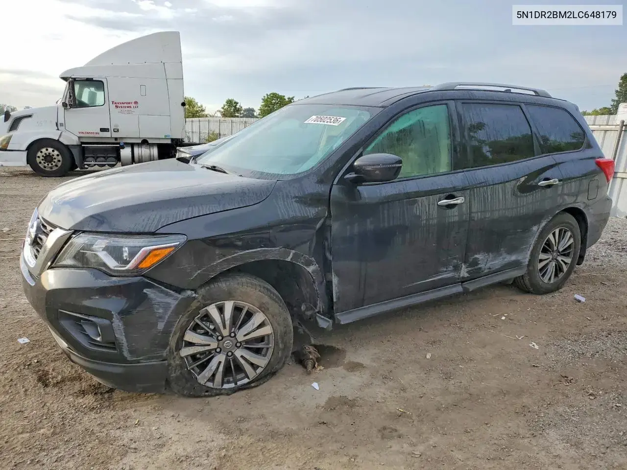 Nissan Pathfinder Sv 2020
