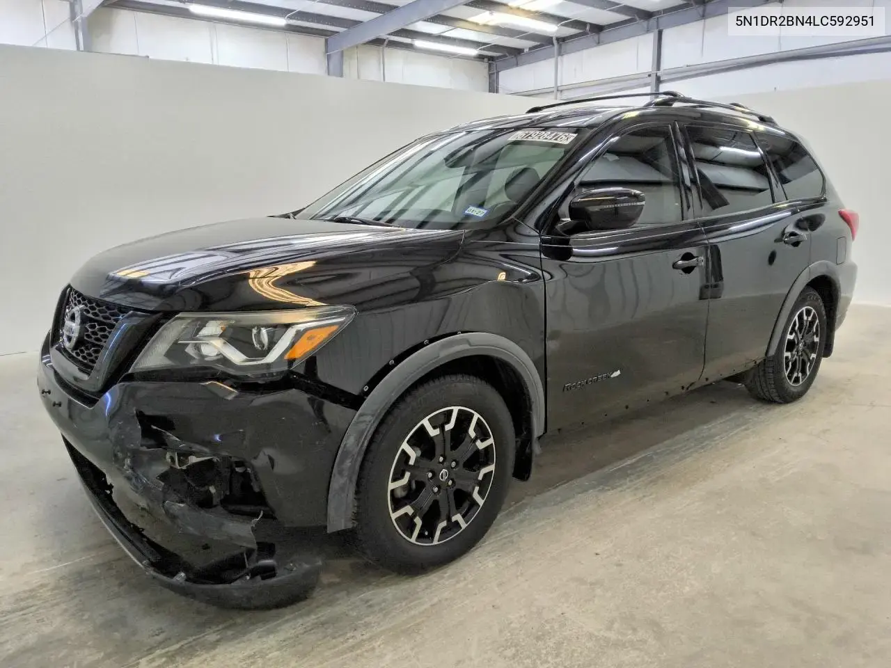 Nissan Pathfinder Sv 2020