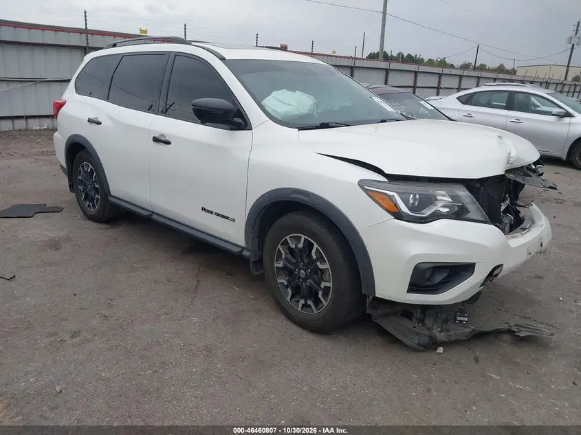 Nissan Pathfinder Sl 2Wd 2020
