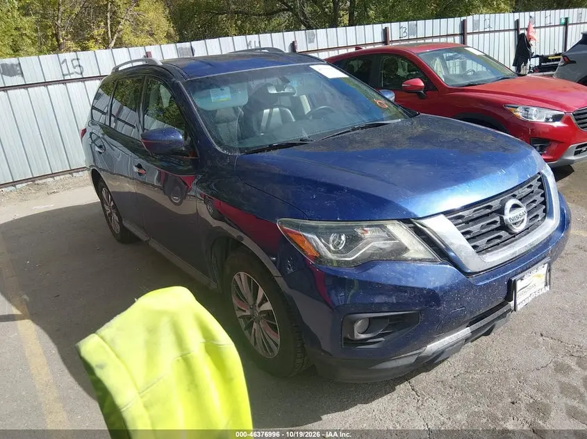 Nissan Pathfinder Sl 2Wd 2020