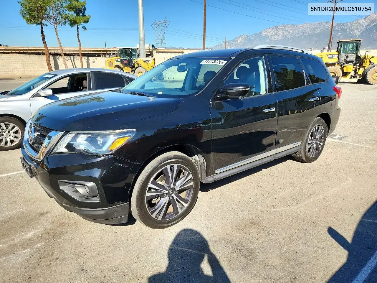 Nissan Pathfinder Platinum 2020