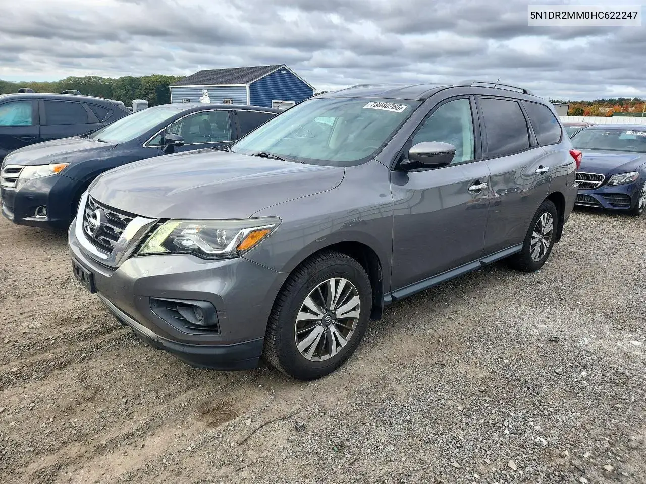 Nissan Pathfinder S 2017