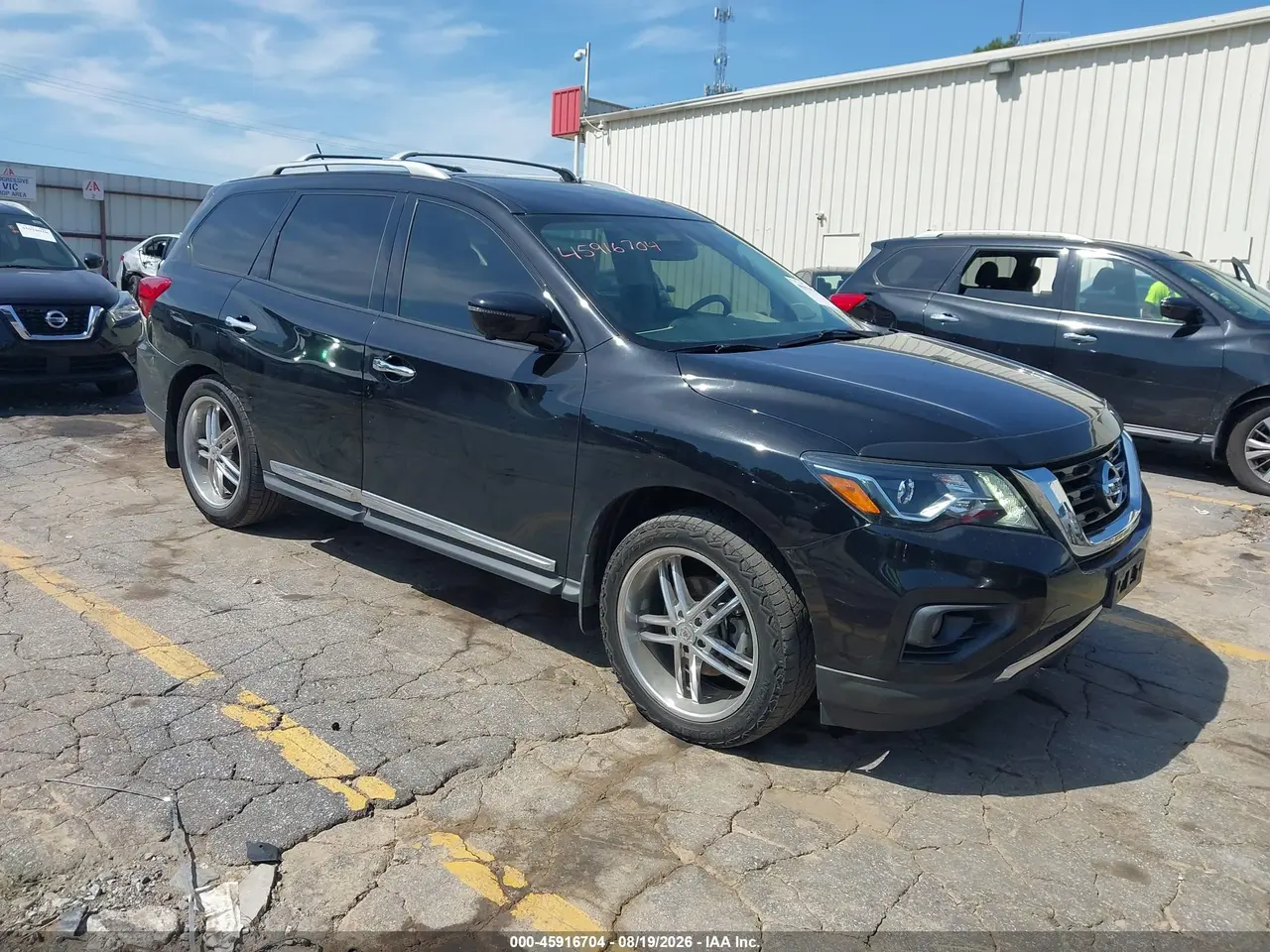 Nissan Pathfinder Platinum 2017