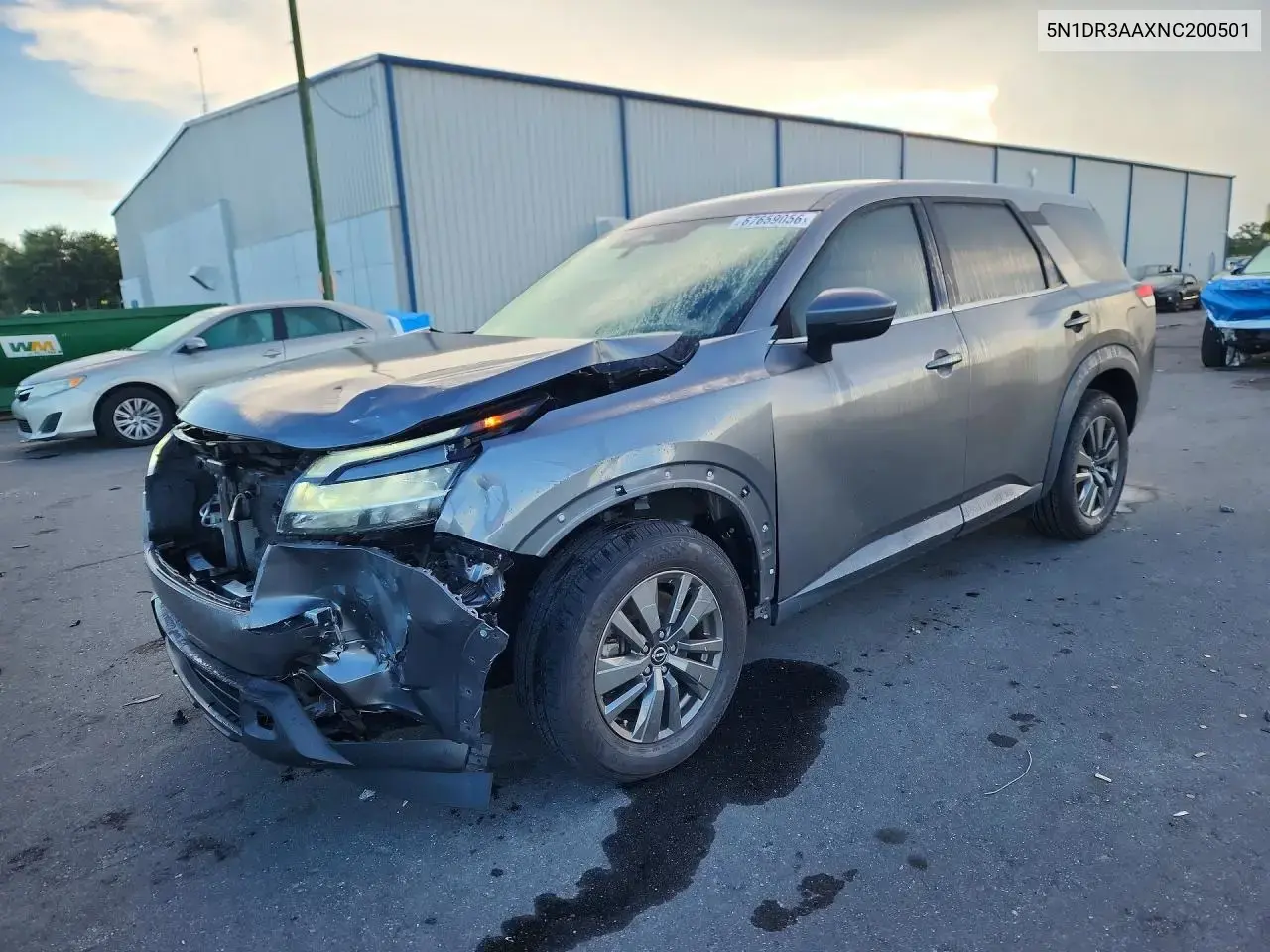 Nissan Pathfinder S 2022