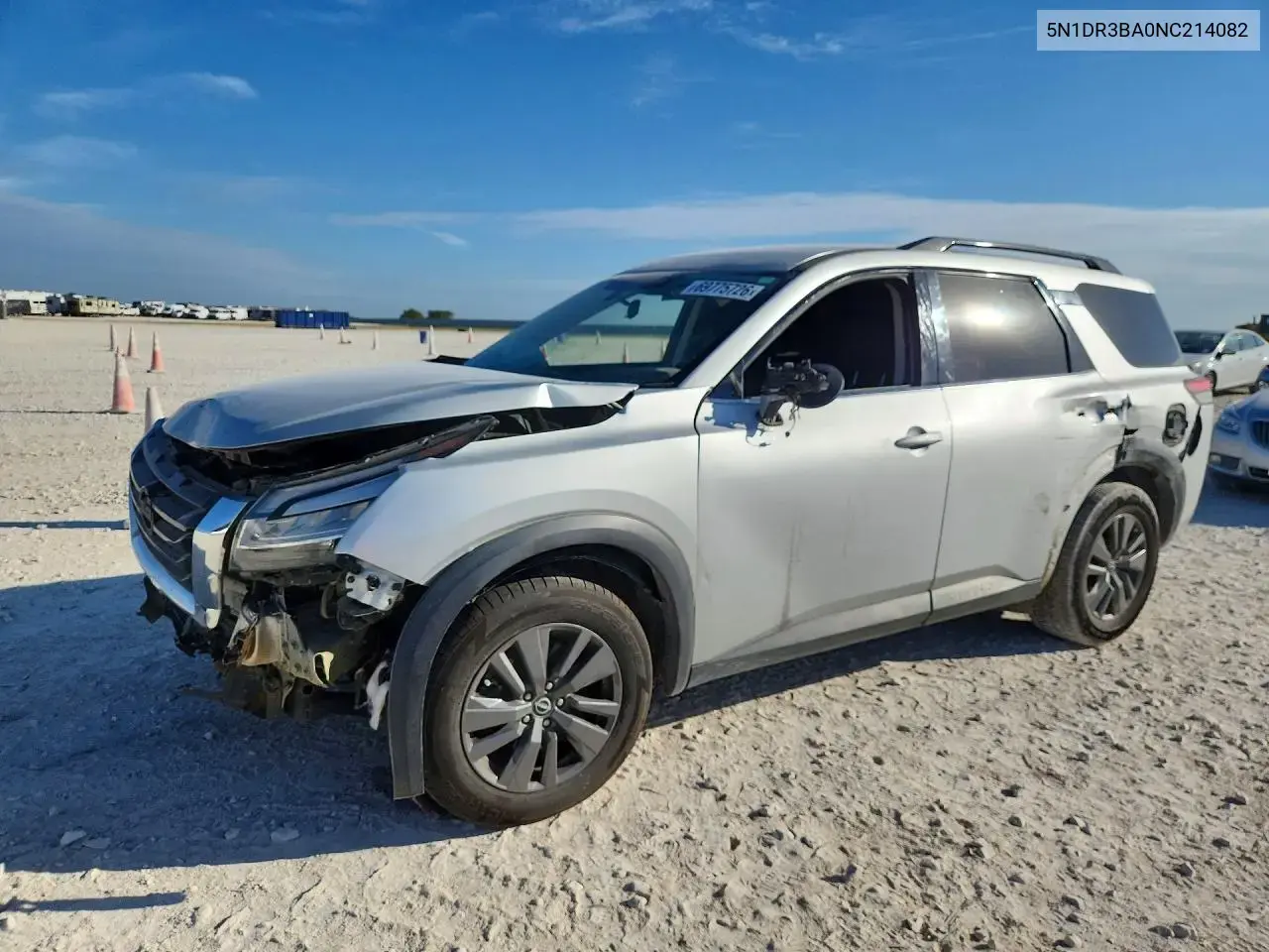 Nissan Pathfinder Sv 2022