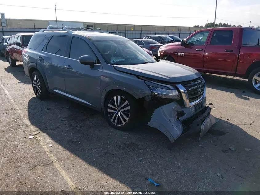 Nissan Pathfinder Platinum 2Wd 2022