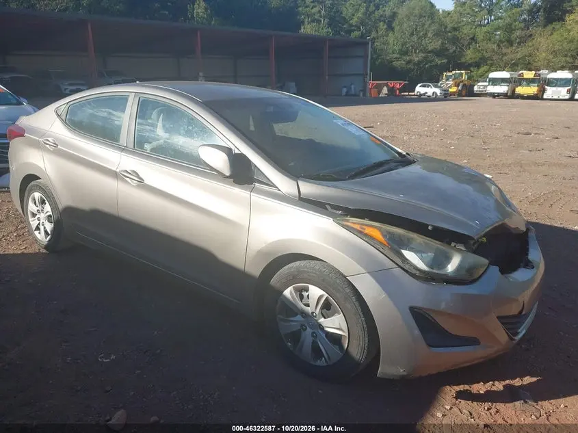 Hyundai Elantra Se 2016