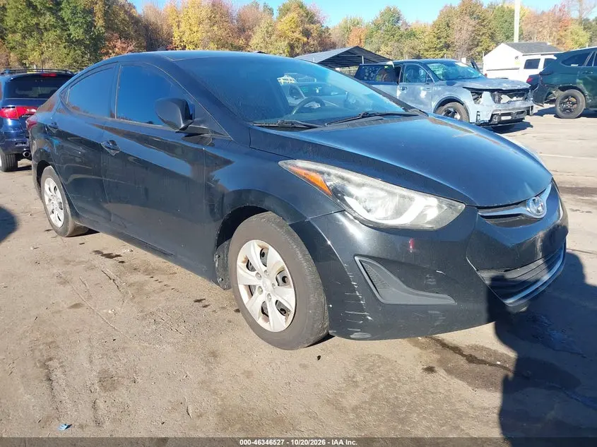 Hyundai Elantra Se 2016