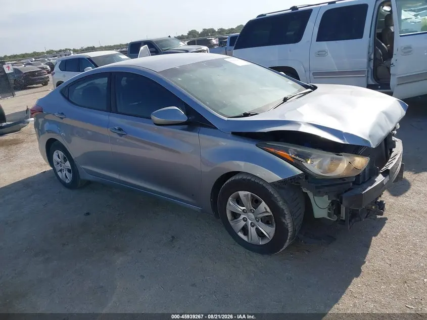 Hyundai Elantra Se 2016