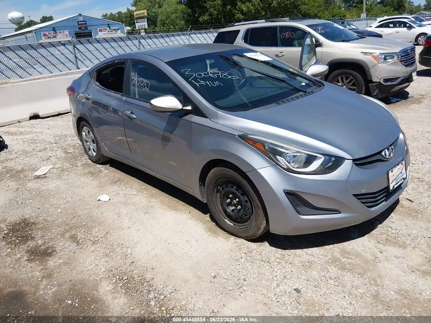 Hyundai Elantra Se 2016