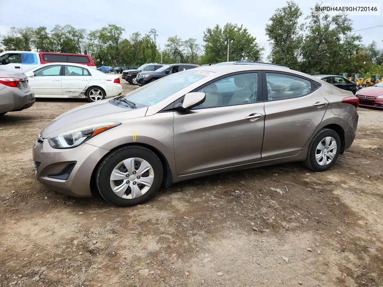 Hyundai Elantra Se 2016
