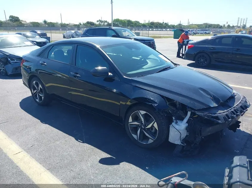 Hyundai Elantra Sel 2023