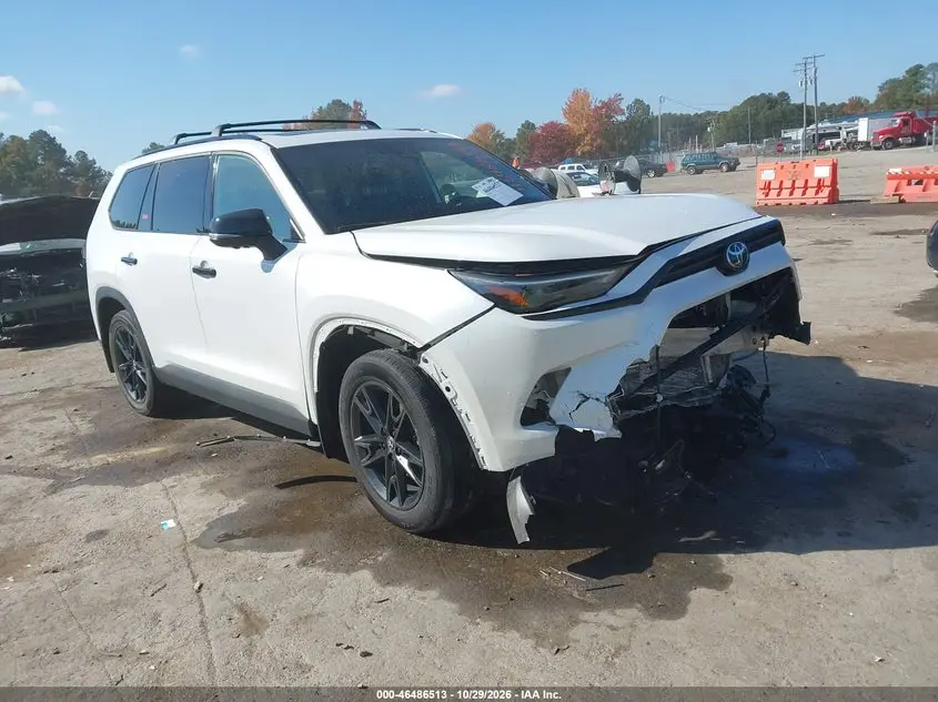 Toyota Grand Highlander Hybrid Nightshade Edition 2025