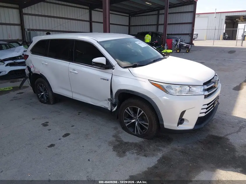 Toyota Highlander Hybrid Le 2019