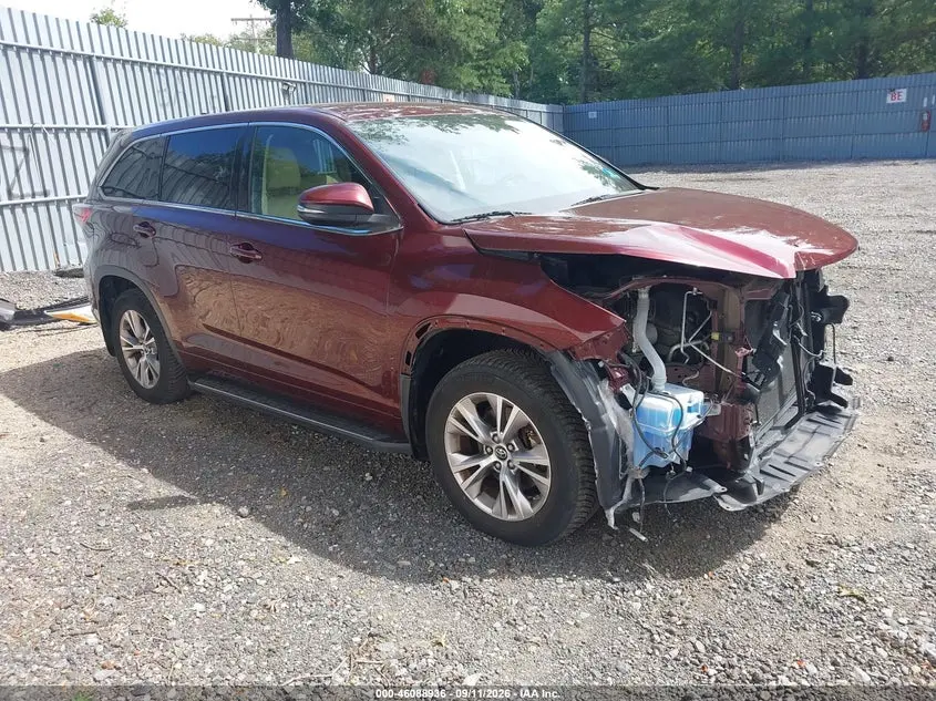 Toyota Highlander Le Plus V6 2016