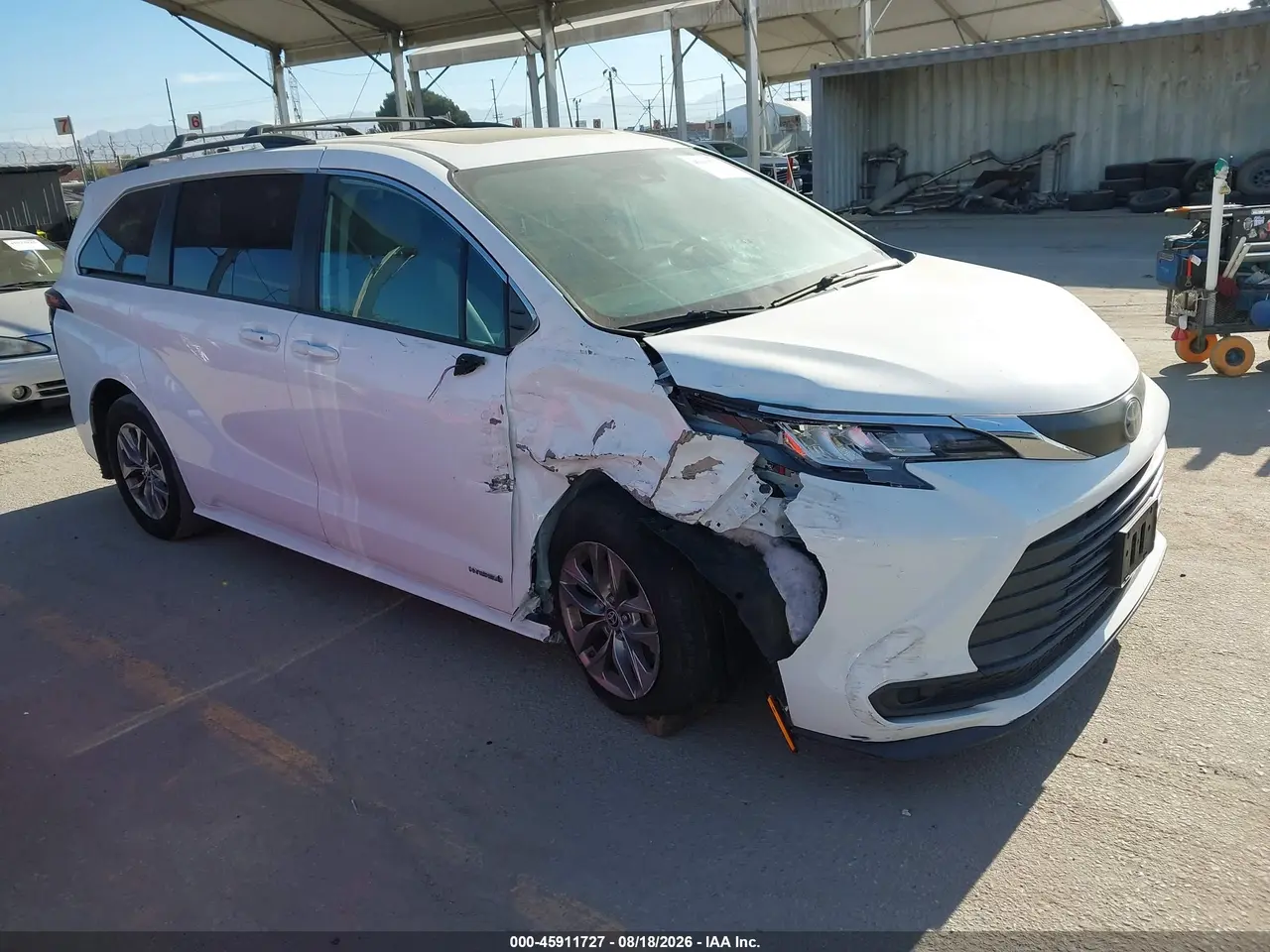 Toyota Sienna Le 2021