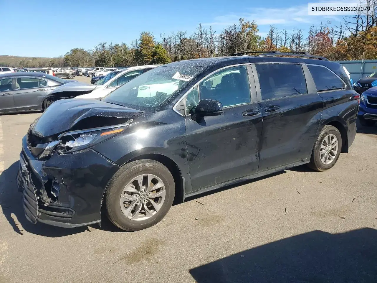 Toyota Sienna Le 2025