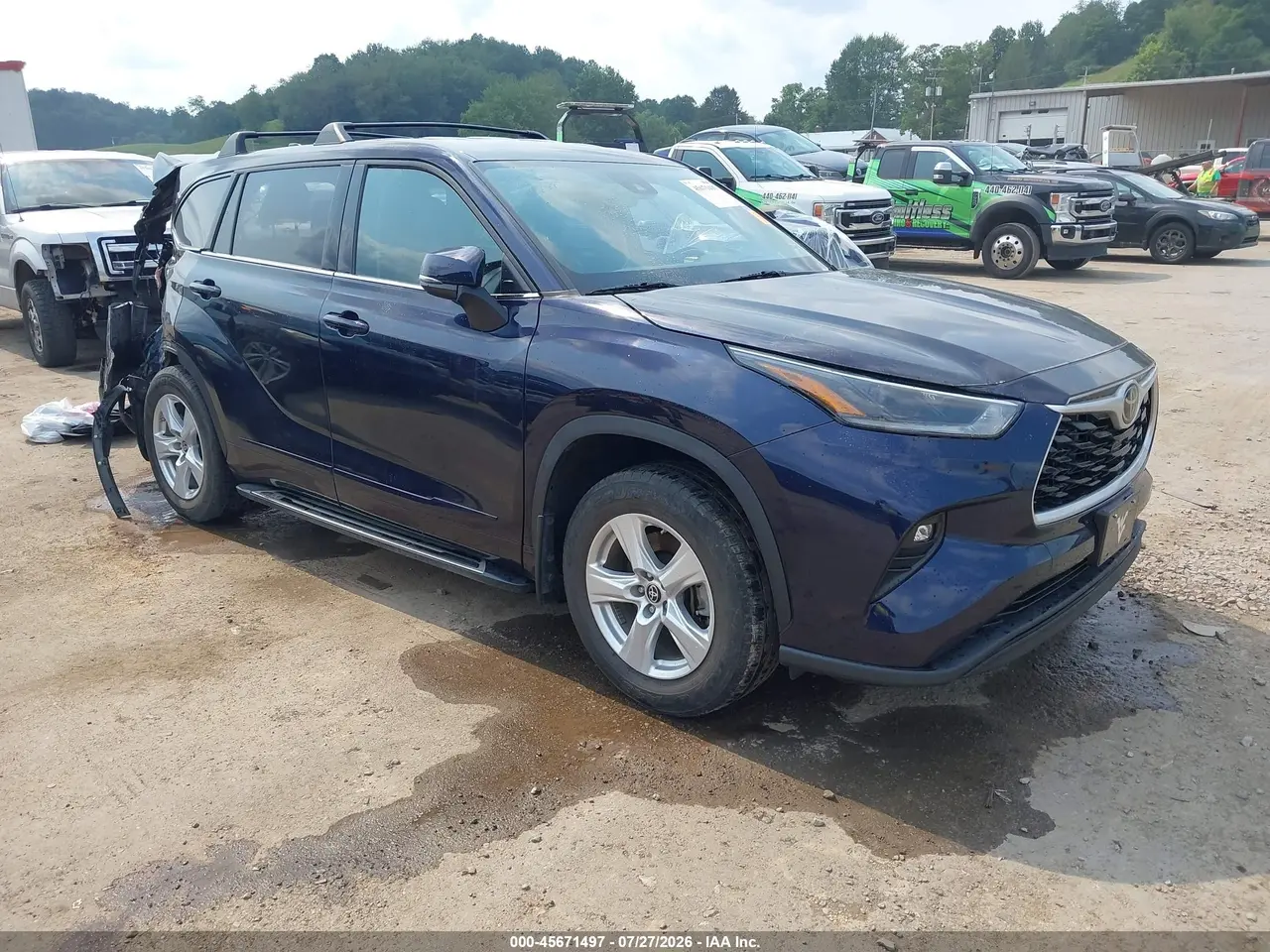 Toyota Highlander Le 2021