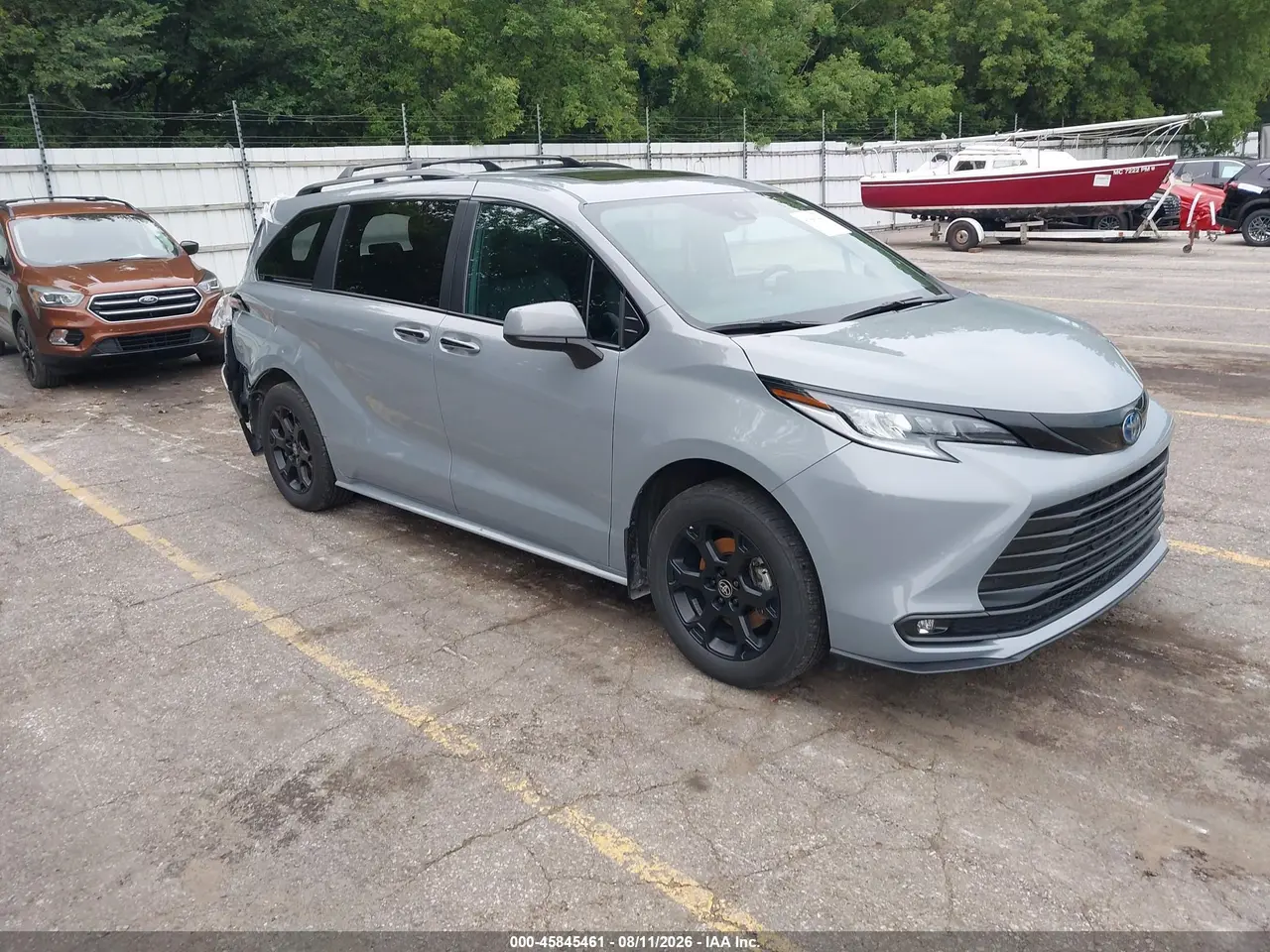 Toyota Sienna Woodland Edition 2025