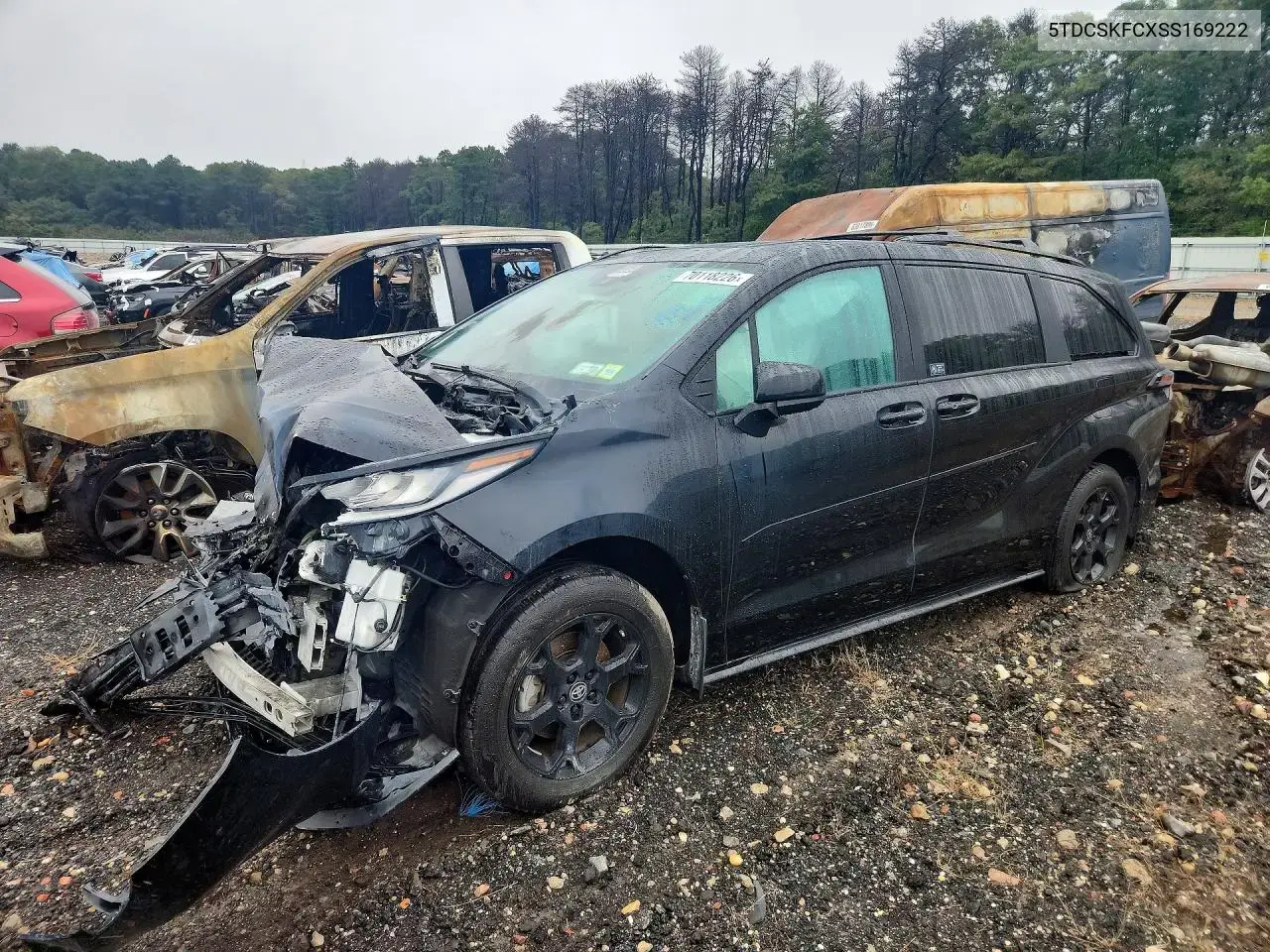 Toyota Sienna Woodland Edition 2025