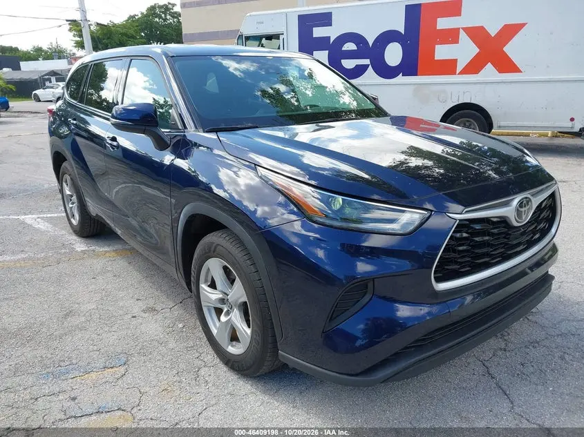 Toyota Highlander L 2021
