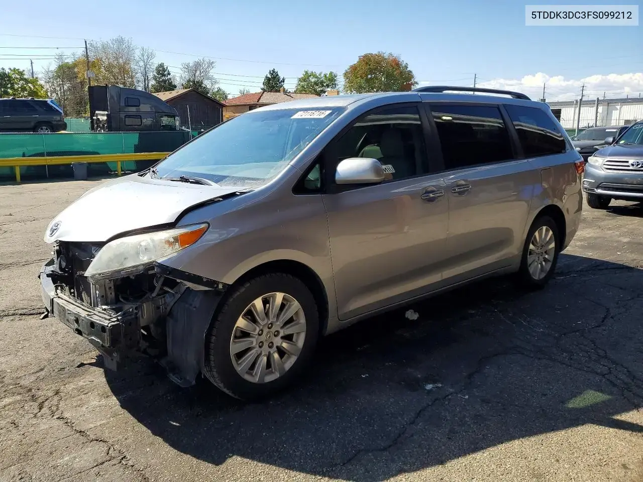 Toyota Sienna Xle 7-Passenger 2015