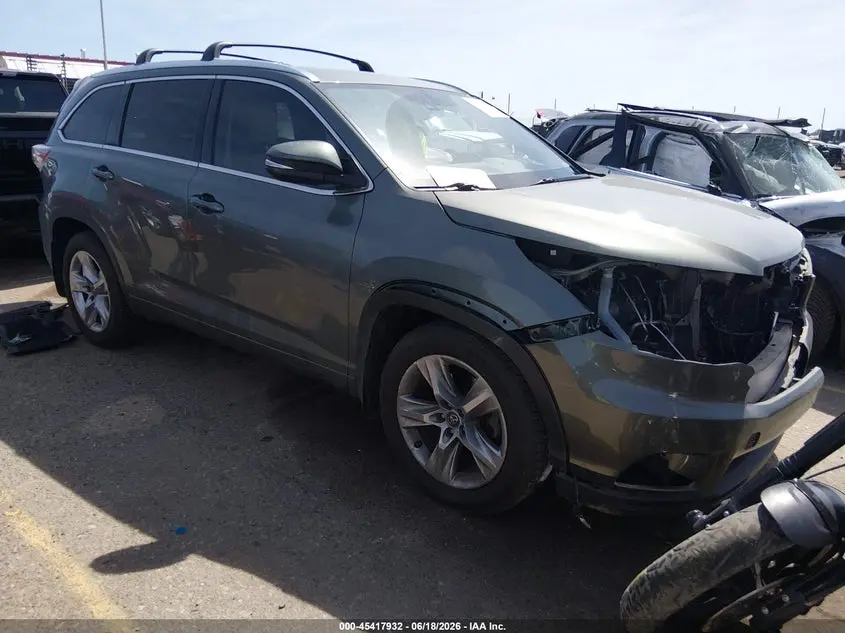 Toyota Highlander Limited V6 2016