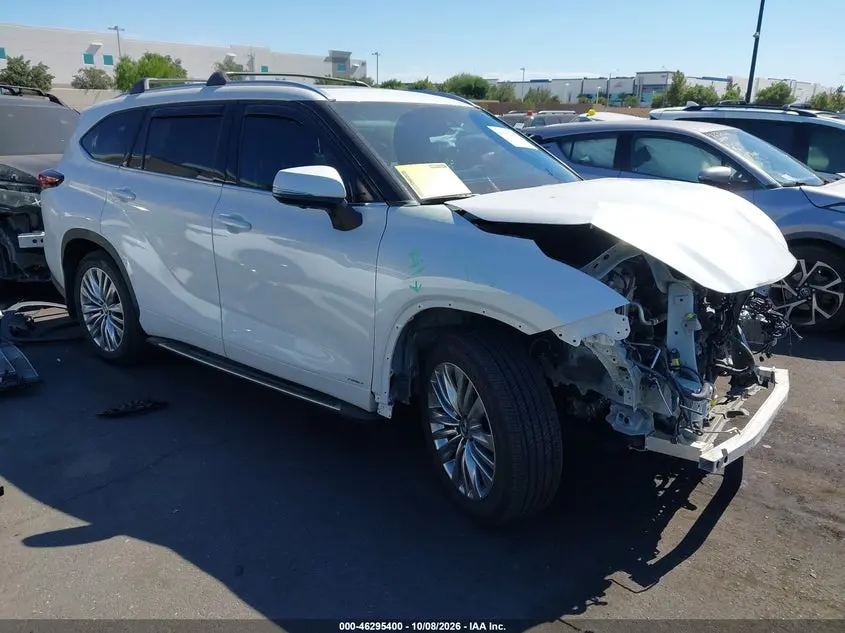 Toyota Highlander Hybrid Platinum 2024