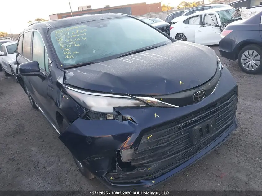Toyota Sienna Xle Fwd 8-Pass 2026