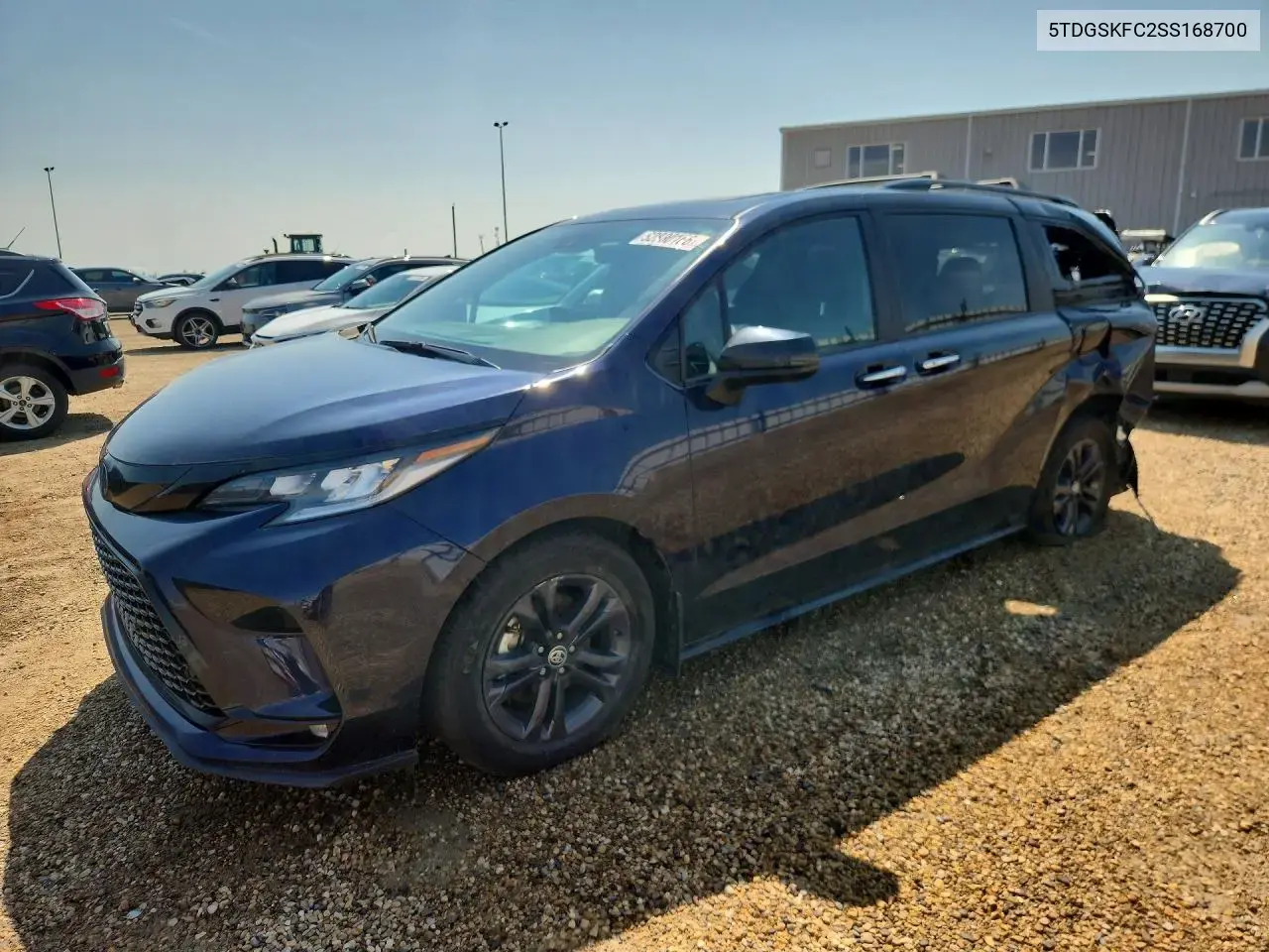 Toyota Sienna Le 2025