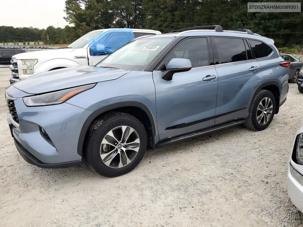 Toyota Highlander Xle 2021