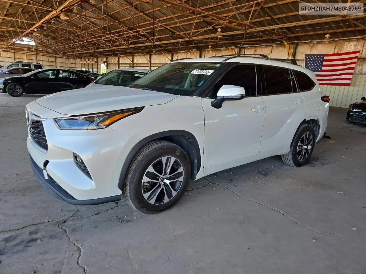 Toyota Highlander Xle 2021