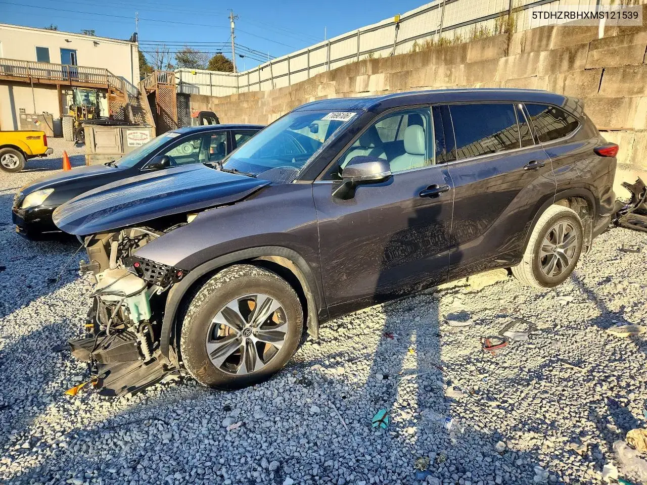 Toyota Highlander Xle 2021