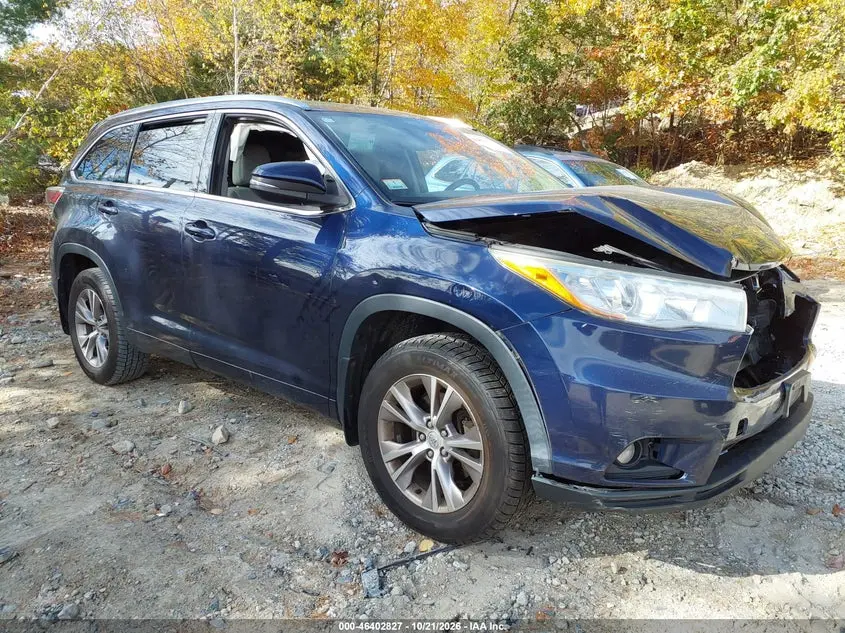 Toyota Highlander Xle V6 2015