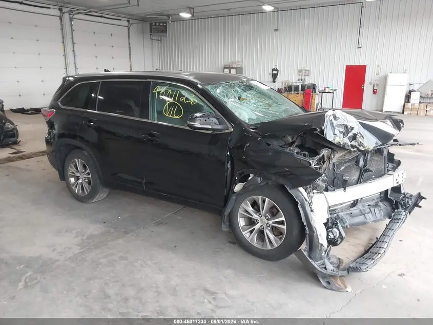 Toyota Highlander Xle V6 2015
